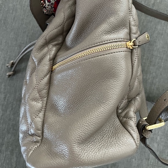 VERA BRADLEY LEATHER BACKPACK - Picture 2 of 11